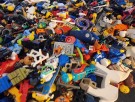 4.334 kg minifigurer og tilbehør thumbnail