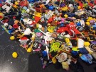 4.334 kg minifigurer og tilbehør thumbnail