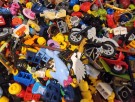 4.334 kg minifigurer og tilbehør thumbnail