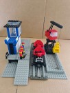7838 - Freight Loading Depot with Wagon fra 1983 thumbnail