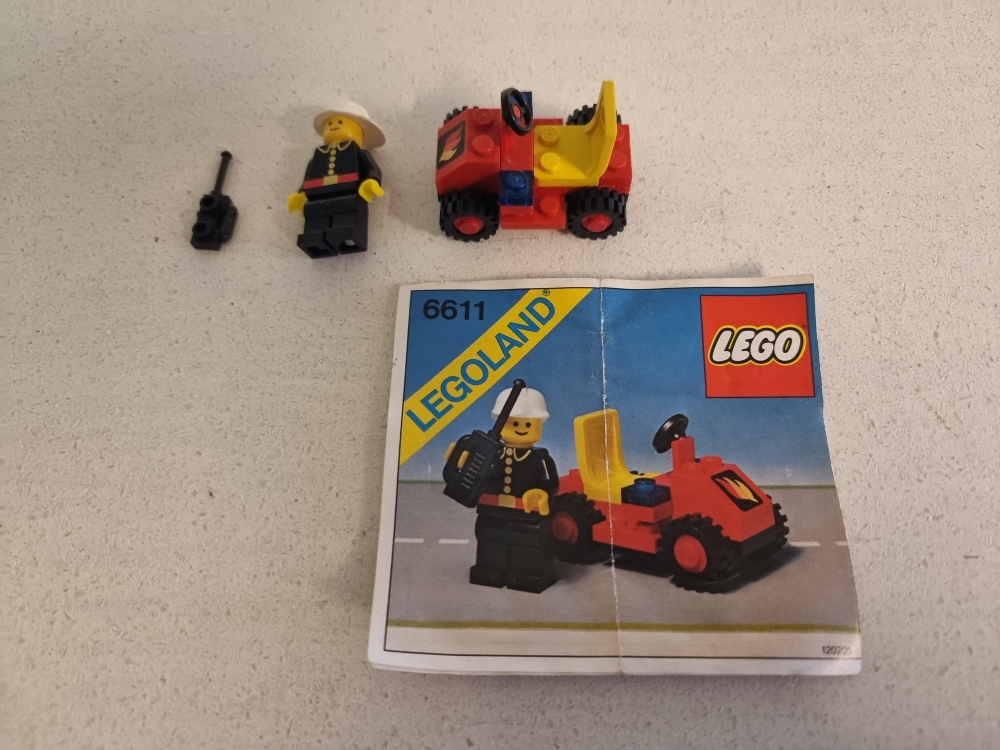 Sett 6611 fra Lego Classic Town serien.
Pent sett.
Komplett med manual.
