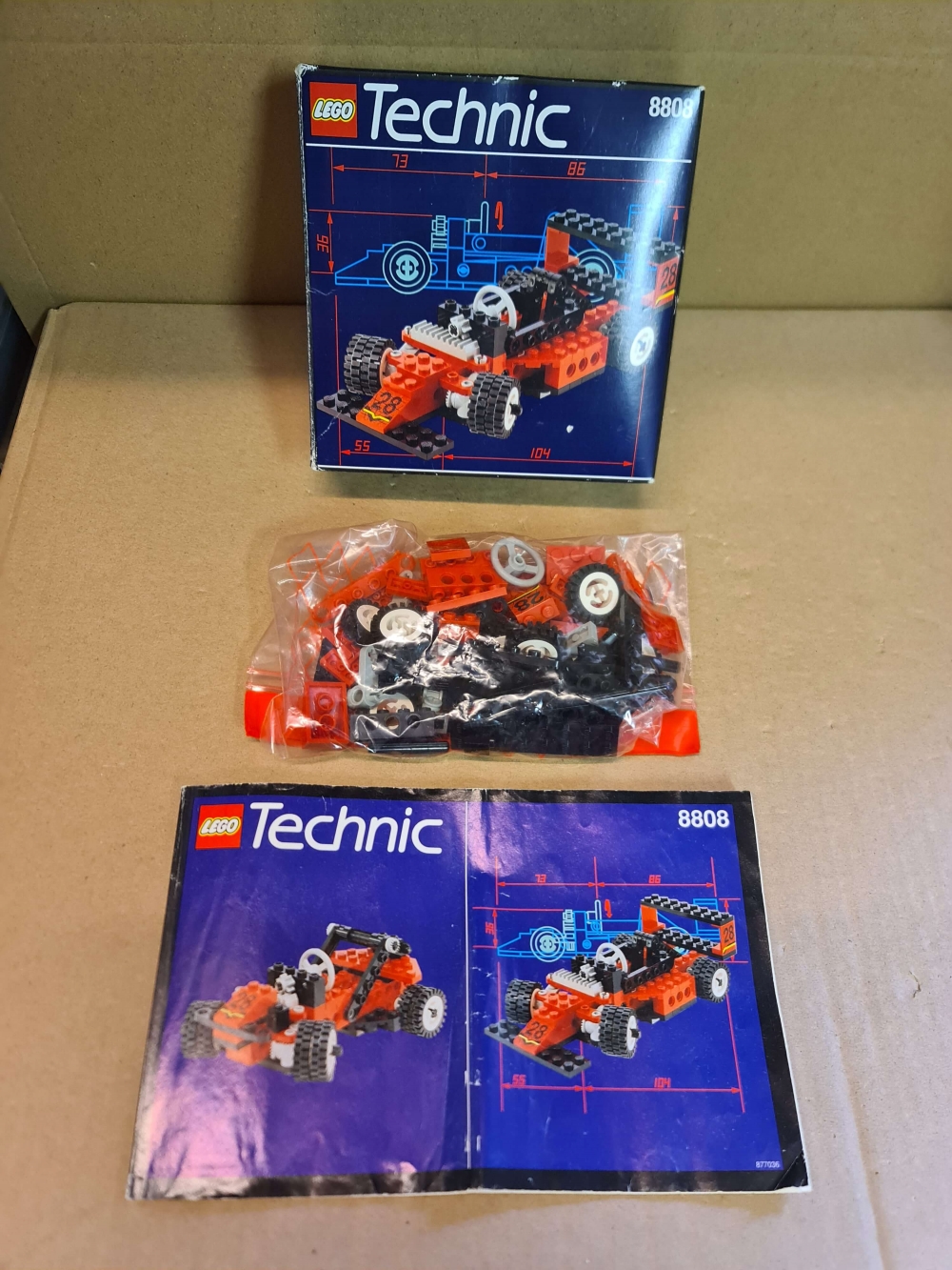 Sett 8808 fra Lego Technic serien.
Meget pent.
Komplett med manual og eske.