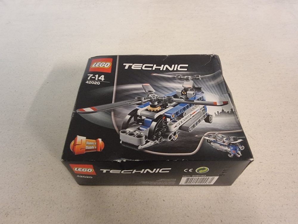 Sett 4202 fra Lego Technic serien.
Nytt i eske
Esken er ikke strøken.