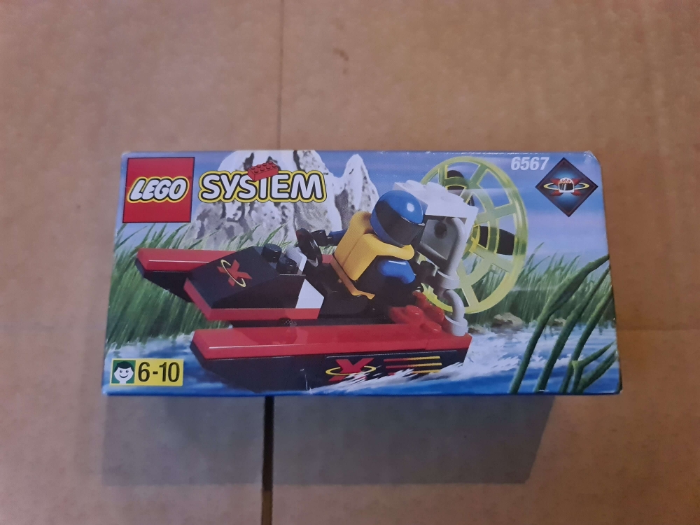 Sett 6567 fra Lego Town serien.
Nytt og forseglet. Merk : Forsegling er litt trykket inn.