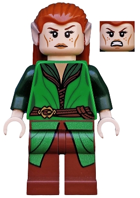 Tauriel, Green and Reddish Brown Outfit
Komplett i god stand.