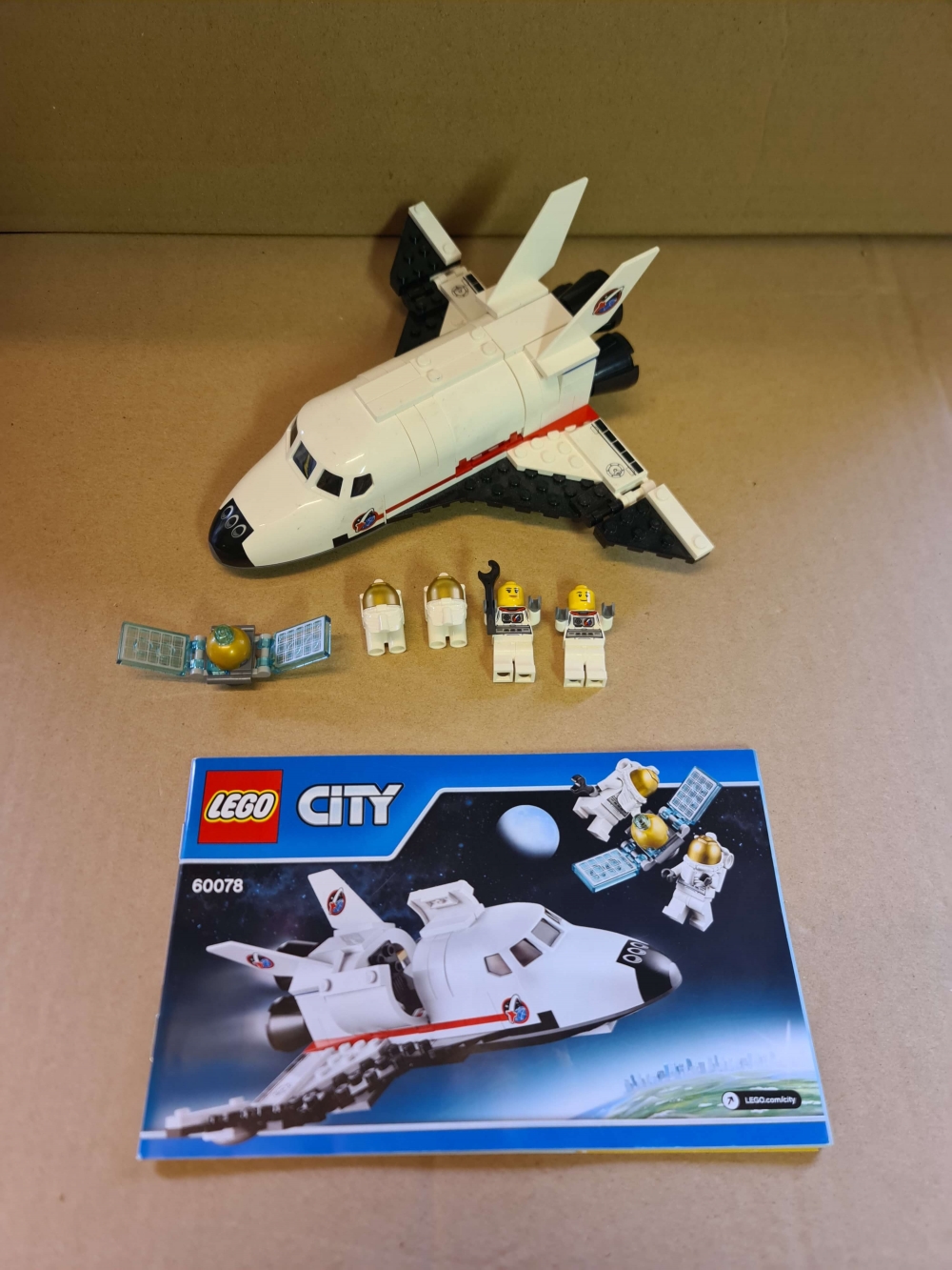Sett 60078 fra Lego City serien.

Meget pent. Komplett med manual.
