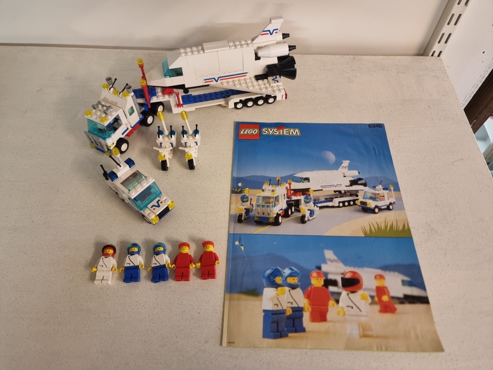 Sett 6346 fra Classic Town serien.
Meget pent sett. Nær mint tilstand.
Komplett med manual.