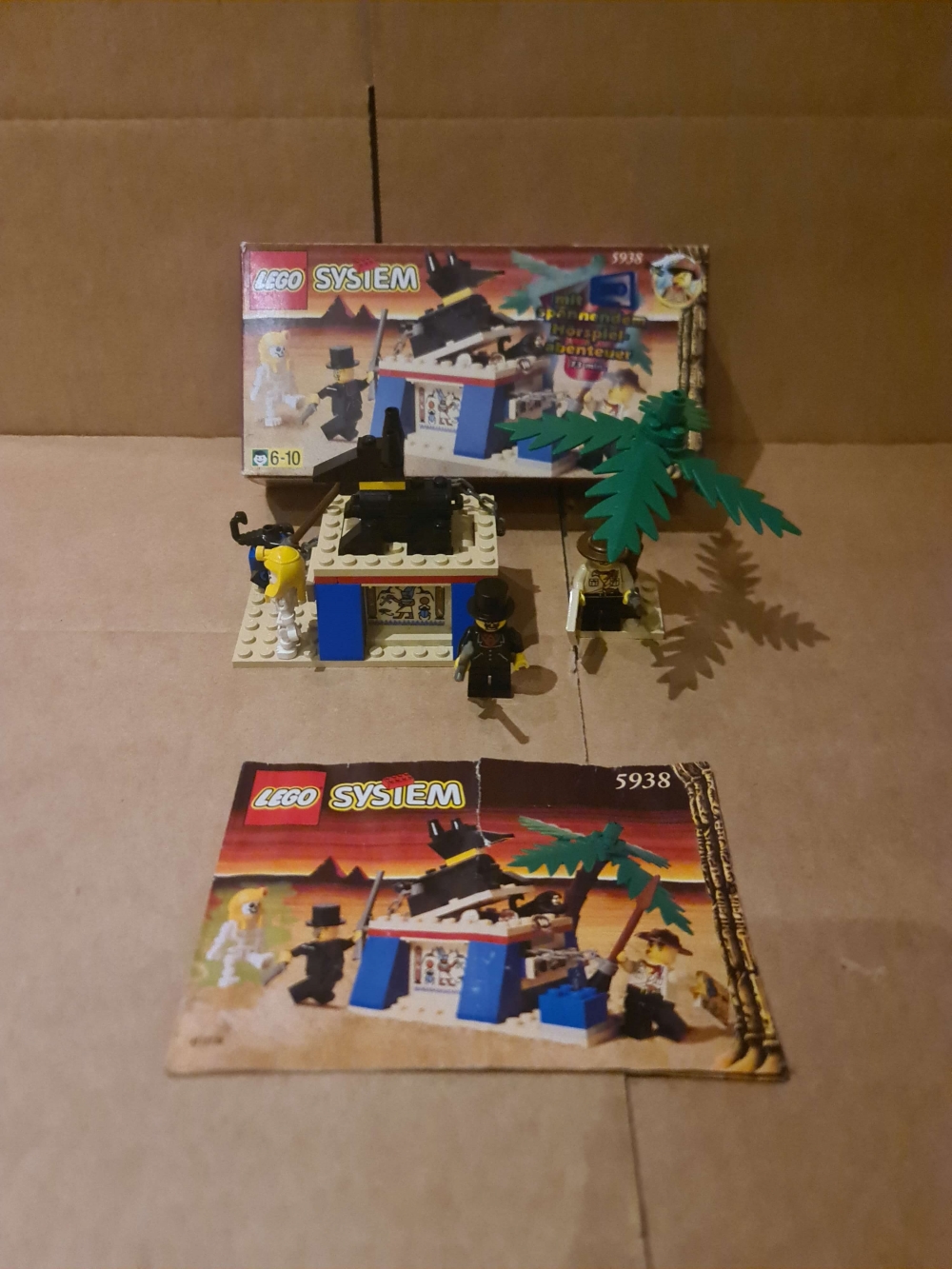 Sett 5938 fra Lego Adventurers: Desert serien.
Meget pent sett.
Komplett med manual og fin eske.