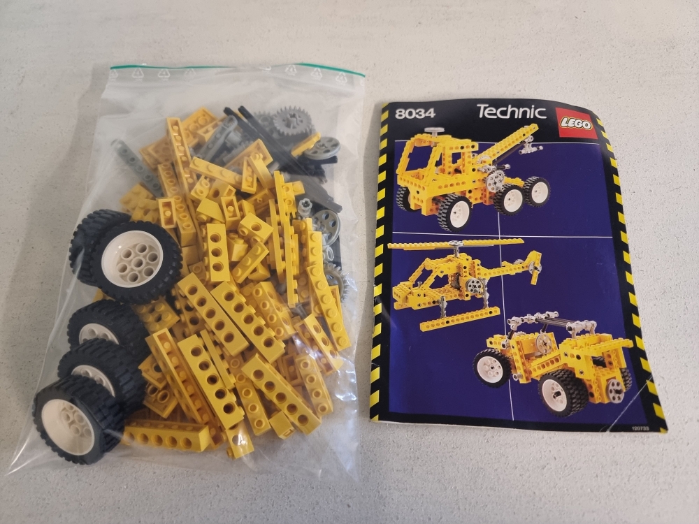 Sett 8034 fra Lego Technic serien.
Meget pent.
Komplett med manual.