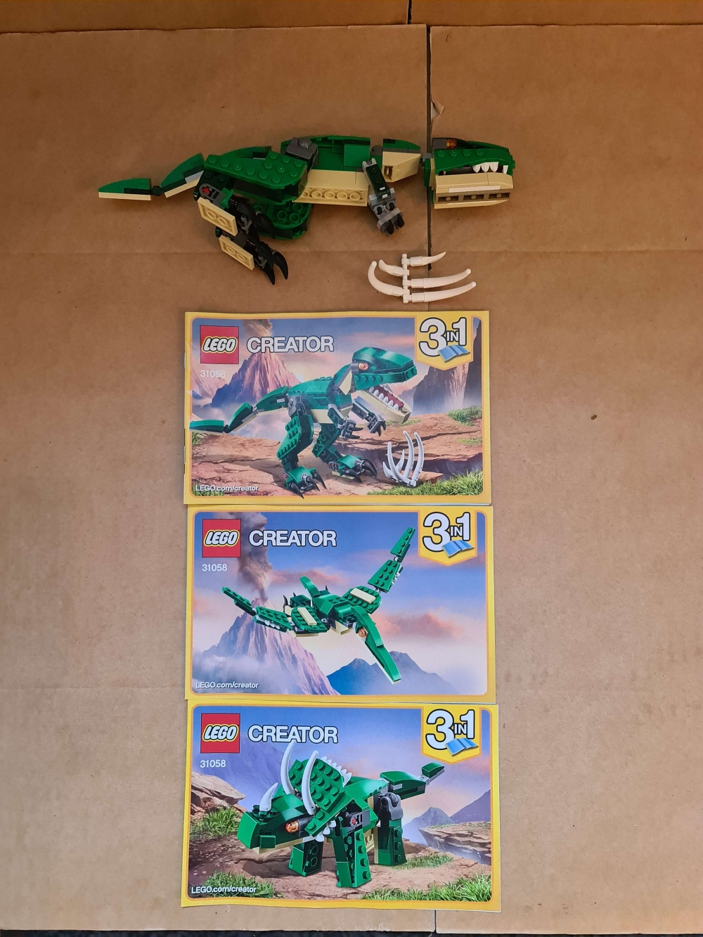 Sett 31058 fra Lego Creator serien.

Meget pent. Komplett med manualer.