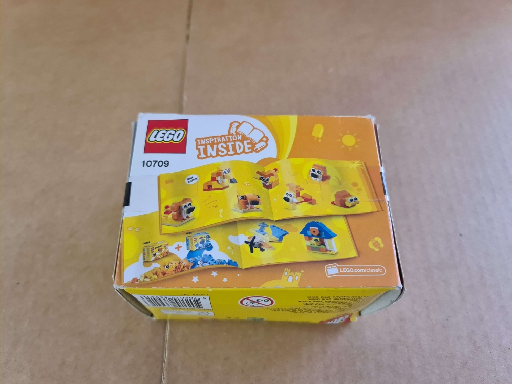 Sett 10709 fra Lego CLassic serien
Nytt og uåpnet. Noe skader på eske. Se bilder.