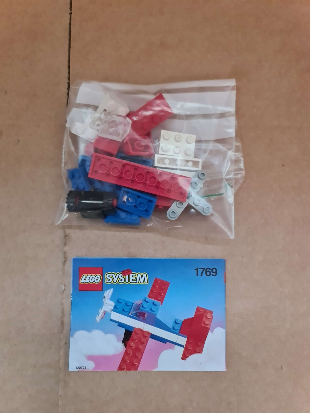 Sett 1769 fra Lego Universal Building Set serien.
Som nytt.
Komplett med manual.