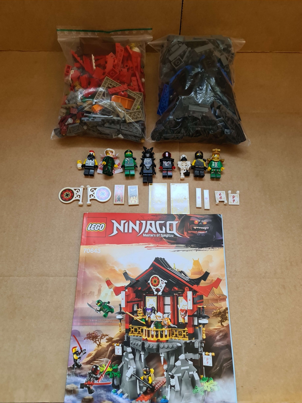 Sett 70643 fra Lego Ninjago : Sons of Garmadon serien.
Meget pent. Som nytt.
Komplett med manual.