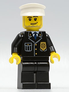 Police - City Suit with Blue Tie and Badge, Black Legs, White Hat, Smirk and Stubble Beard
Komplett i god stand.