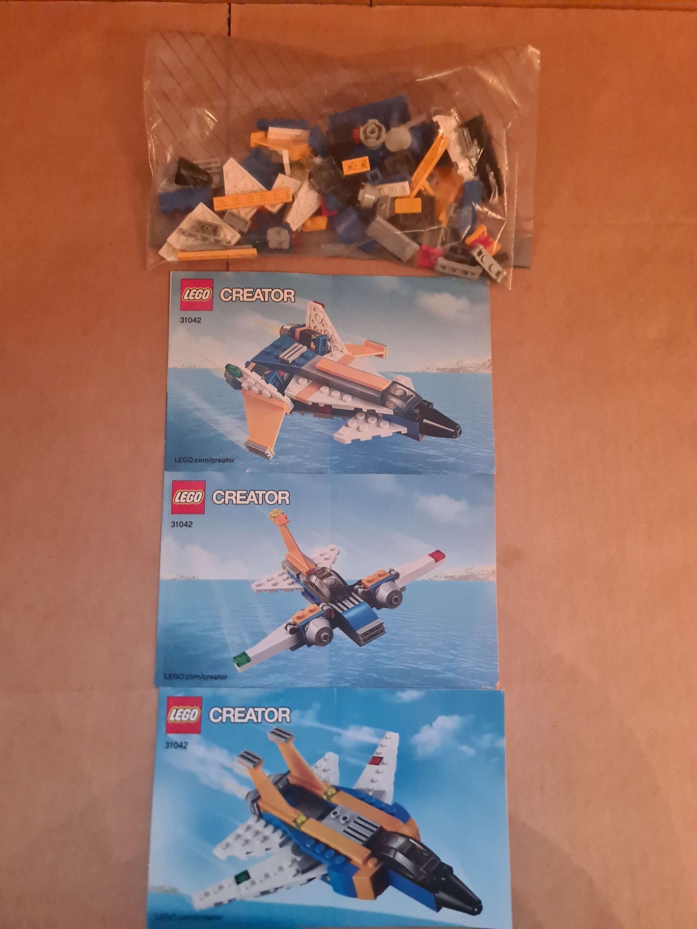 Sett 31042 fra Lego Creator serien. 

Meget pent. Komplett med manualer. 