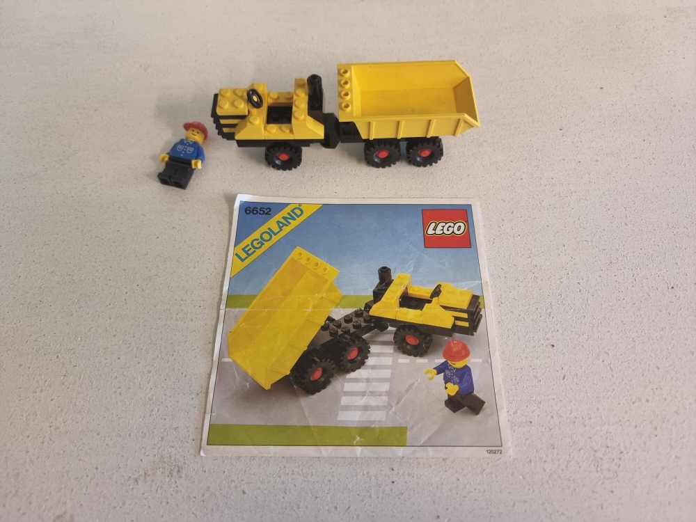 Sett 6652 fra Lego Classic Town serien.
Pent sett. Komplett med manual.