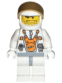Mars Mission Astronaut with Helmet and Orange Sunglasses on Forehead, Stubble
Komplett i god stand.