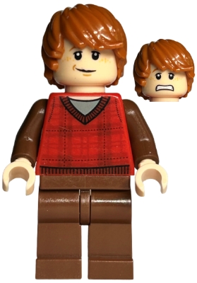 Ron Weasley - Red Tartan Sweater
Komplett i god stand.