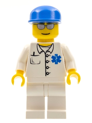 Doctor - EMT Star of Life Button Shirt, White Legs, Blue Cap, Silver Sunglasses
Komplett i god stand.