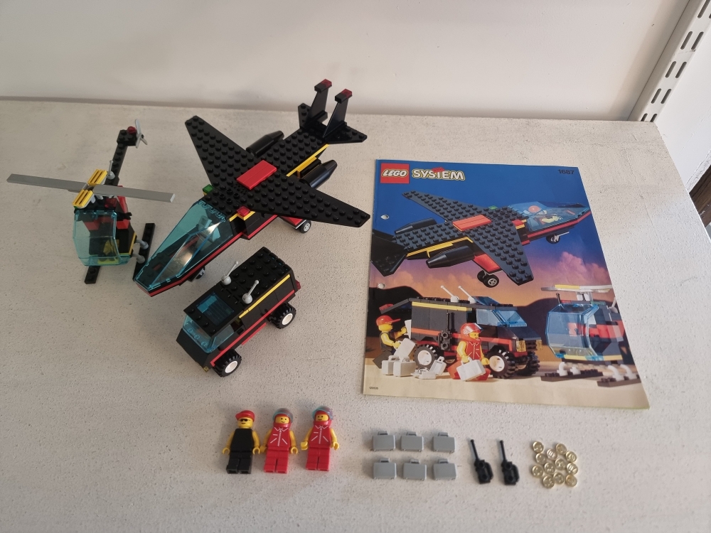 Sett 1687 fra Lego Classic Town serien.
Meget pent. Bortimot mint.
Komplett med manual.