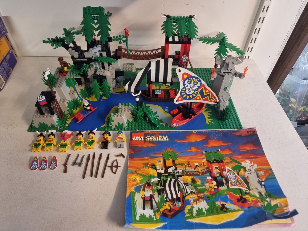 Sett 6278 fra Lego Pirates : Pirates 1 serien.
Flott sett. 
Komplett med litt sliten manual.