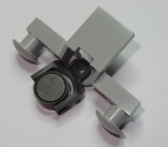 Train Buffer Beam with Black Train Coupling and Black Magnet Cylindrical (4022 / 2920 / 73092)
I god stand.