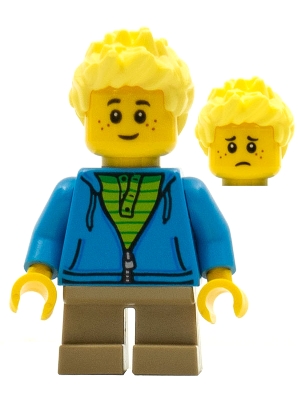 Boy, Dark Azure Hoodie with Green Striped Shirt, Dark Tan Short Legs, Freckles
Komplett i god stand.
