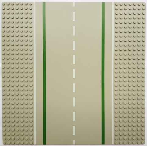 Baseplate, Road 32 x 32 7-Stud Straight with Road with White Sidelines Pattern
Fin plate.