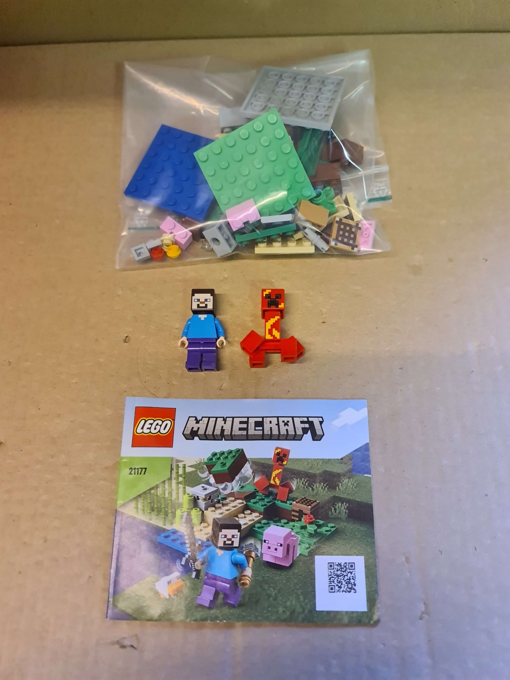 Sett 21177 fra Lego Minecraft serien.
Som nytt.
Komplett med manual.