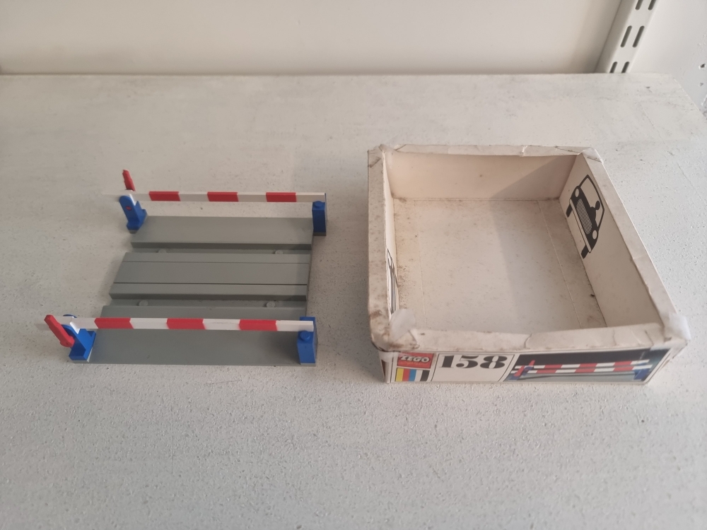 Sett 158 fra Train : Supplemental : 4.5v serien
Meget pent.
Komplett med del av eske. Skal ikke være manual til dette settet.