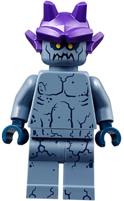 Stone Stomper - Small Dark Blue Cracks on Chest and Legs, Closed Mouth, Dark Purple Gargoyle Horns
Komplett i god stand.