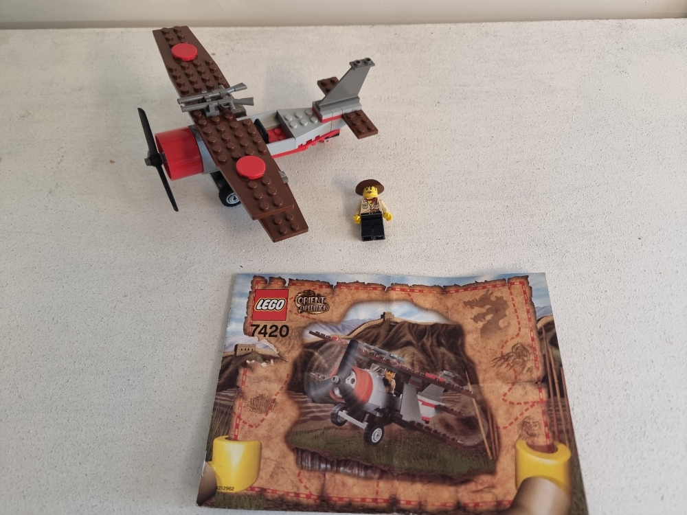 Sett 7420 fra Lego Adventurers : Orient Expedition serien

Flott sett. Komplett med manual.