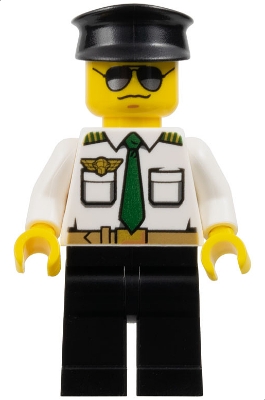 Airport - Pilot, White Shirt with Dark Green Tie and Belt, Black Legs, Black Hat
Komplett i god stand.
