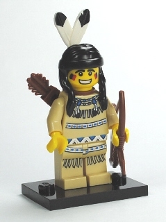 Tribal Hunter, Series 1 (Complete Set with Stand and Accessories)
Komplett i god stand.