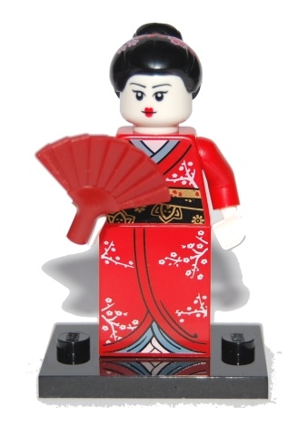 Kimono Girl, Series 4 (Complete Set with Stand and Accessories)
Komplett i god stand.