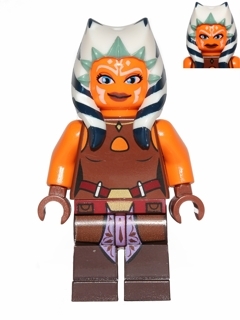 Ahsoka Tano (Padawan) - Backless Vest with Belt and Sash
Komplett men gått av bittelitt på venstre side av munnen på den ene siden av hodet. Ellers veldig pen.