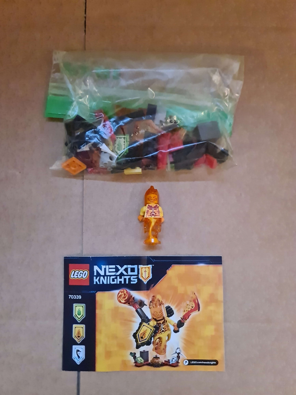 Sett 70339 fra Lego Nexo Knights serien. 

Meget pent. Komplett med manual. 