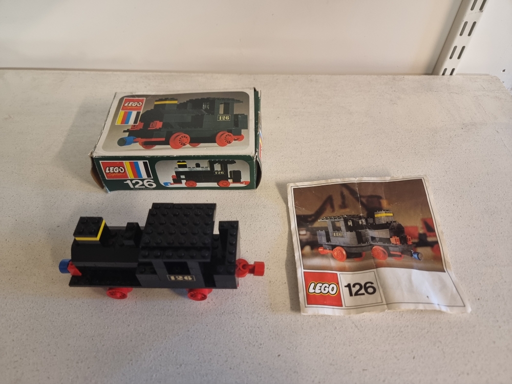 Sett 126 fra lego Train : 4.5V serien.
Meget pent sett. 
Komplett med manual og eske.