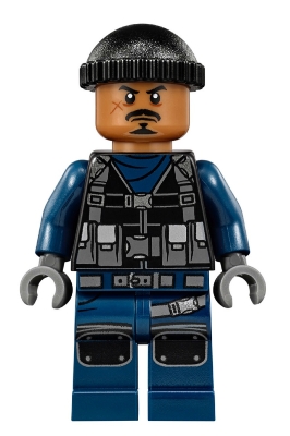 ACU Guard - Male, Black Knit Cap, Medium Nougat Head
Komplett i god stand.