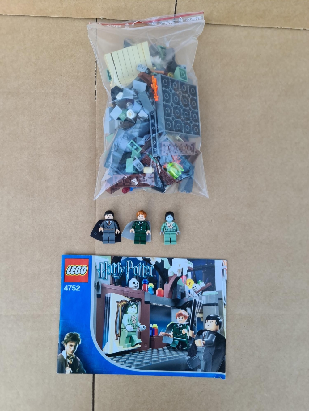 Sett 4752 fra Lego Harry Potter : Prisoner of Azkaban serien.
Meget pent. 
Komplett med manual.