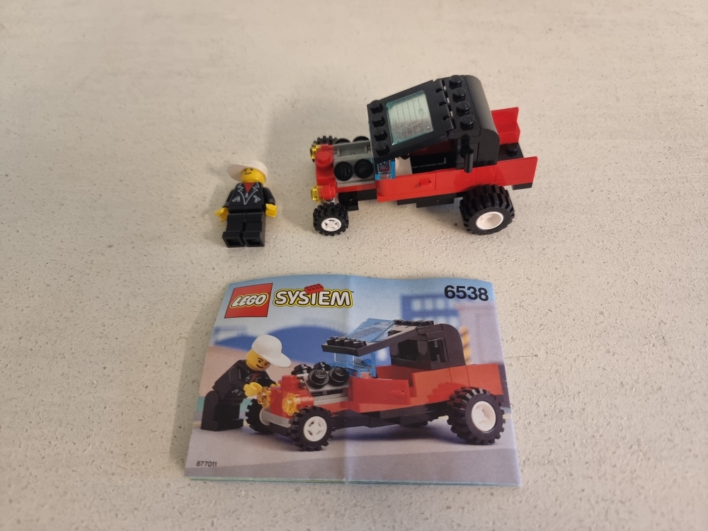 Sett 6538 fra lego Classic Town serien.

Meget pent. Komplett med manual.